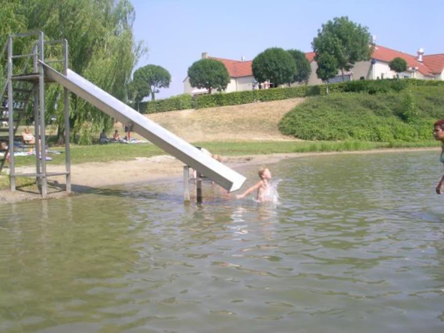 Gezellige Vakantiewoning Aan Het Water In Ewijk - Recreational Only No Workers 외부 사진