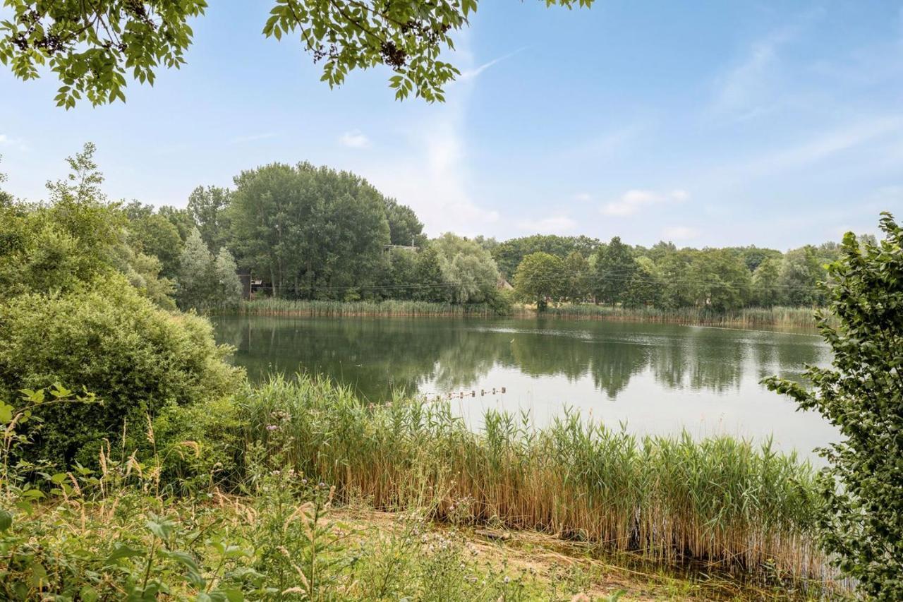 Gezellige Vakantiewoning Aan Het Water In Ewijk - Recreational Only No Workers 외부 사진